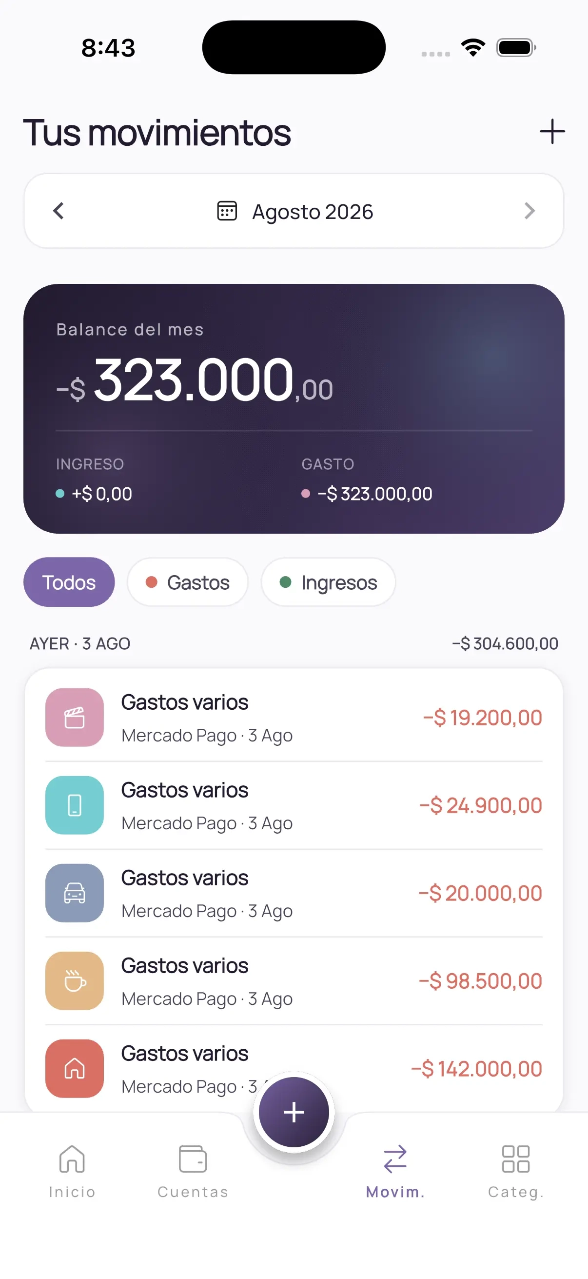Pantalla de movimientos de Qota con los gastos e ingresos agrupados por cuenta y las cuotas contadas.
