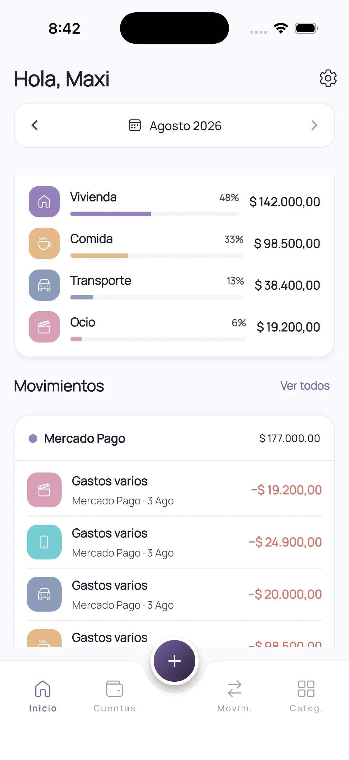 Pantalla de resumen de Qota con la proyección de cierre de mes, las cuotas comprometidas y el saldo de la tarjeta.